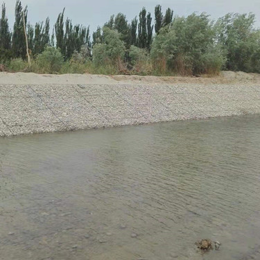 河道铅丝石笼护堤