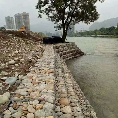 河道石笼网护岸